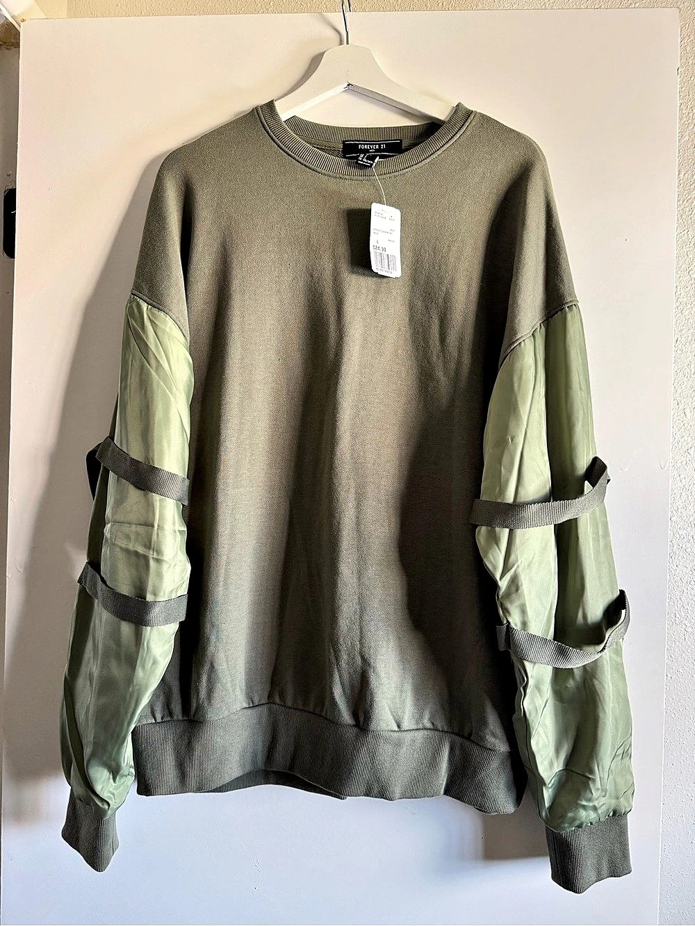 Forever 21 Athletic Sweatshirt Olive Green Size Large NWT